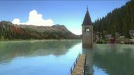 Un campanile in mezzo a un lago? Come mai?